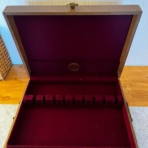 NAKEN two compartment wooden silverware chest